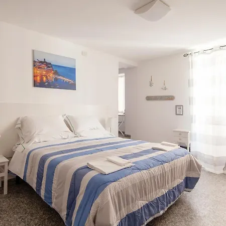 Pensión Ludovica Flat Vernazza